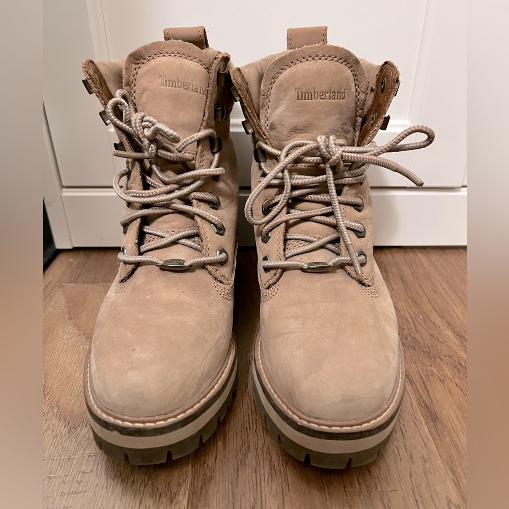 Timberland 6.5 women’s boots